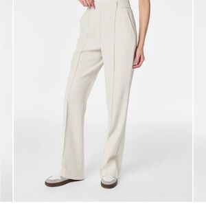 Spanx Size 10 Cream Women's Pants